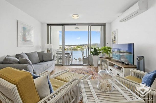 Lake Front Unit at the Sought After Varsity Waters Apartments - Photo 1