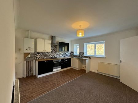 2 bedroom flat to rent - Photo 3