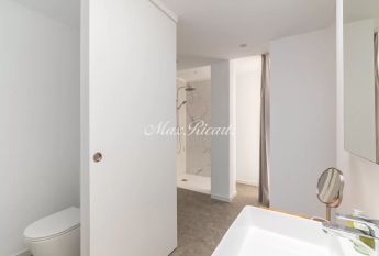 Ático amueblado con terraza privada en el Eixample