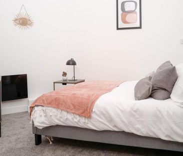 2 bedroom apartment to rent - Photo 2