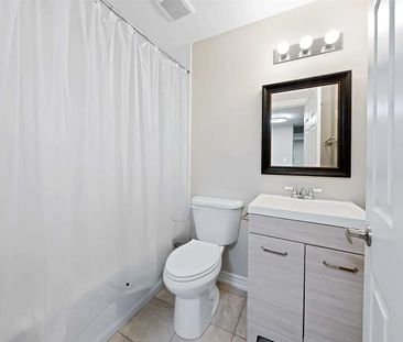 For Lease - 10 Leslie Avenue Unit# Bsmt, Barrie, Ontario - Photo 3