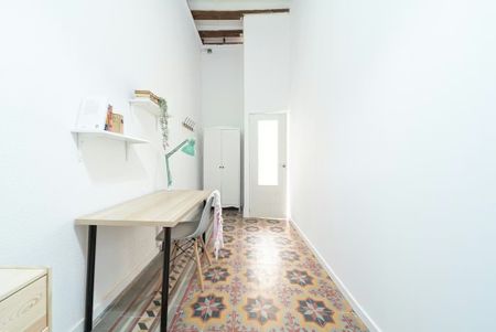 Carrer de la Unió, Barcelona, Catalonia 08001 - Photo 5