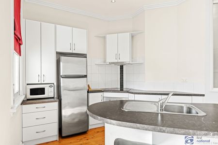 Location at its best - Photo 5