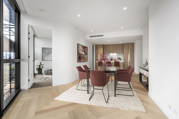 1601 / 308 Exhibition St, Melbourne - Photo 1