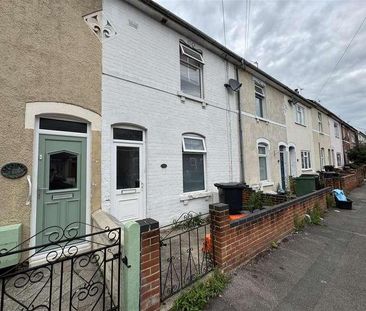 Redcliffe Street, Swindon, SN2 - Photo 1