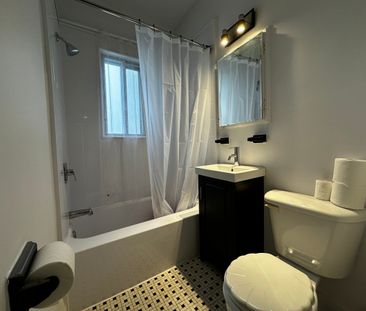 4203 Chapleau, #5 - Photo 3