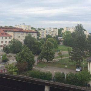 Appartement à louer - Photo 2