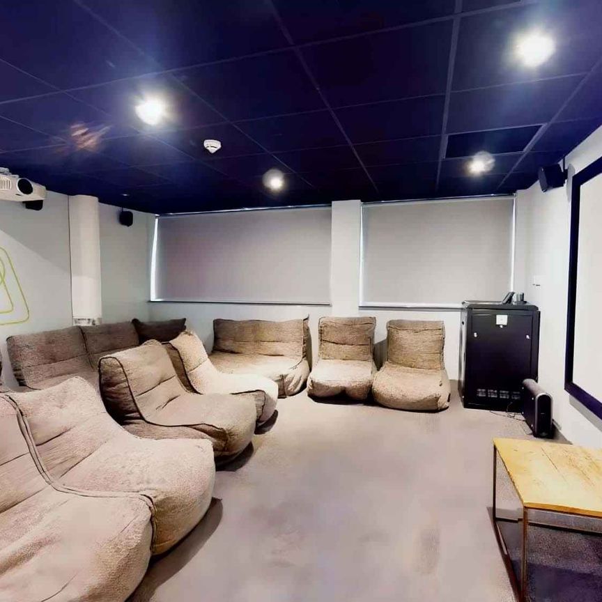 Bronze Studio Plus - Photo 1