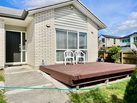 Beautiful 3 Bedroom House in Pukekohe - Photo 5