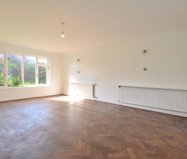 4 bedroom detached house to rent - Photo 1