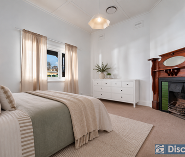 Heritage Charm Meets Modern CBD Living - Photo 5