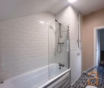 2 bedroom semi-detached house to rent - Photo 5