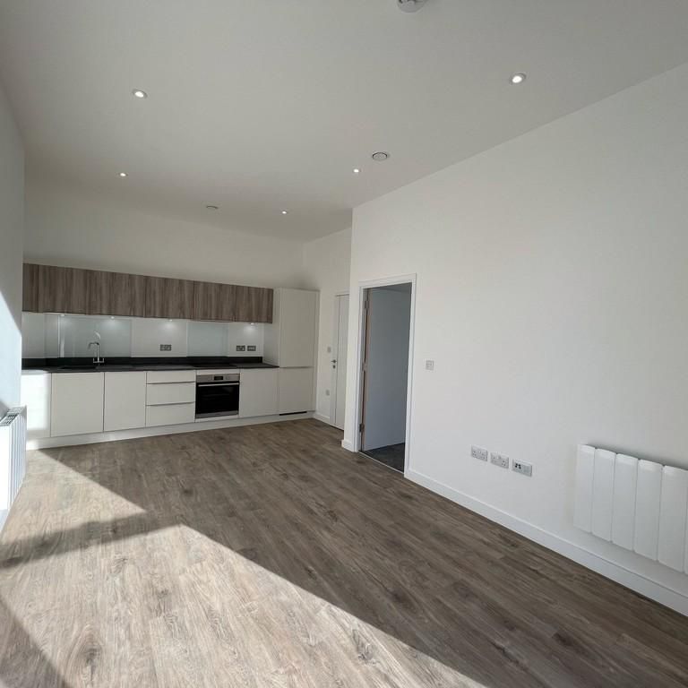 1 bedroom ground floor maisonette to rent - Photo 1