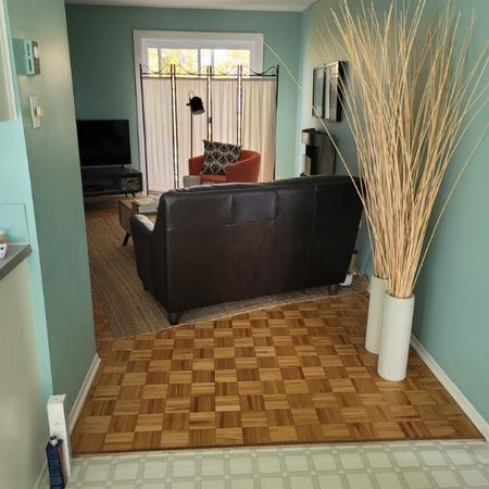 Beau Grand 4 1/2 propre à louer - Photo 4