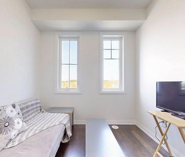 For Lease - 19 Central Market Drive, Haldimand, Ontario - Photo 3