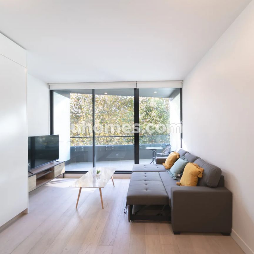 1 bed 1 bath - Photo 1