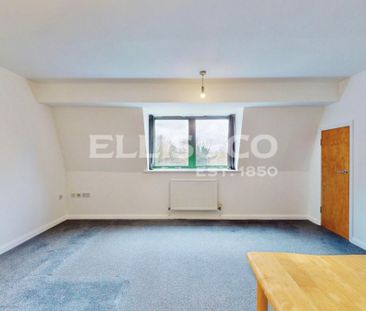 William Perkin Court, UB6, Greenford - Photo 3