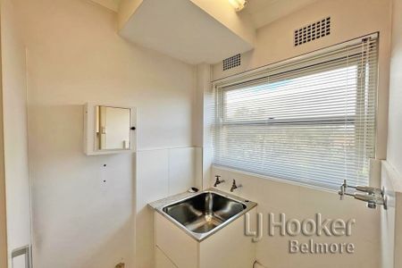 Modern Two-Bedroom Apartment in the Heart of Belmore! - Photo 4