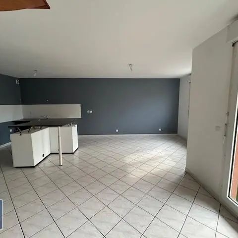Appartement à louer 4 pièces 82.73m² - Photo 1