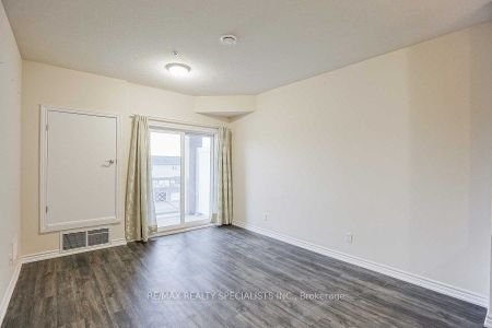 For Lease - 1360 Costigan Road Unit# 310, Milton, Ontario - Photo 4
