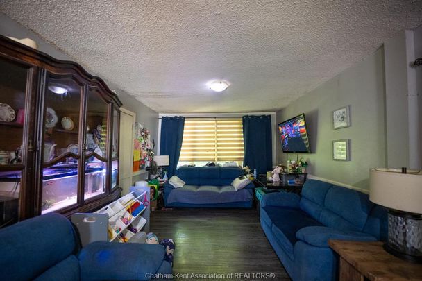 For Lease - 34 CAMPBELL Street, Chatham, Ontario - Photo 1