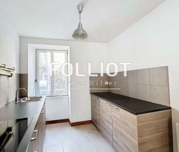A LOUER - Appartement meublé à Granville - 2 pièces 59.45m² - Photo 4
