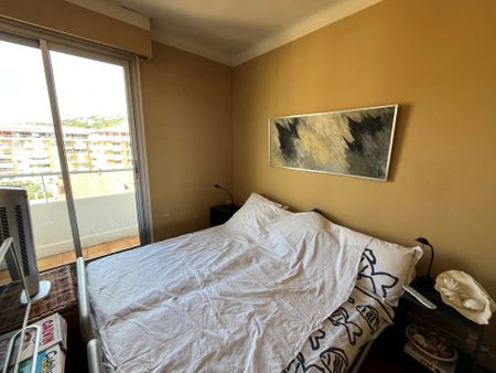 Location Appartement 2 pièces 58m² NICE 06000 - Photo 2