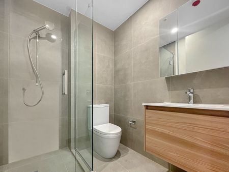 Welcome to apartment 608 in Hyde Lane. - Photo 5