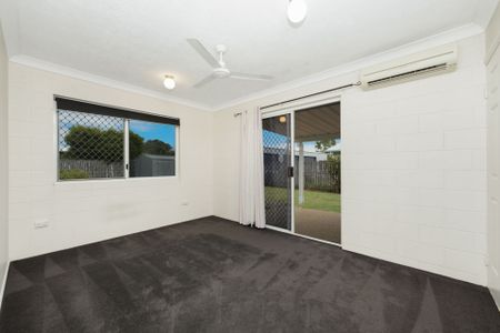 64 Kern Brothers Drive, Kirwan - Photo 5