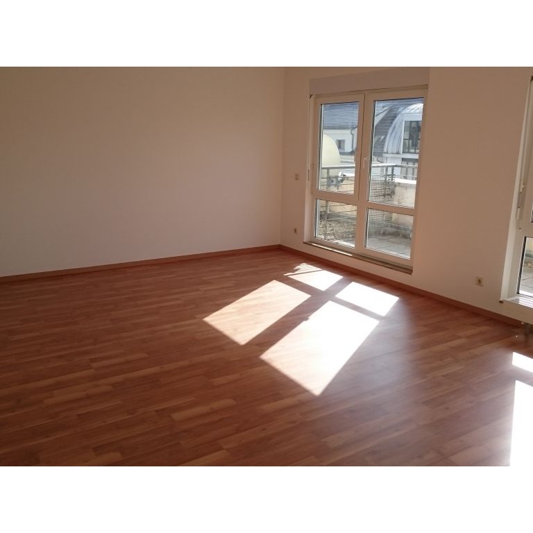 - 4 - Raumwohnung mit Wintergarten in Dresden - Löbtau - Foto 1