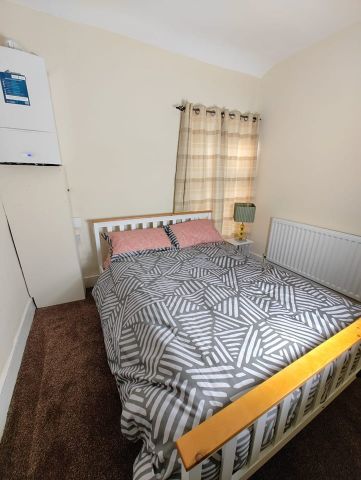 2 Bed Terraced House, Morecambe Street, L6 - Photo 3