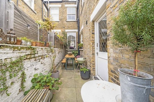 3 bedroom house to rent - Photo 1