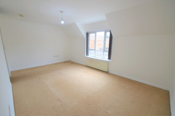 Reeves Way, Armthorpe, DN3 - Photo 1