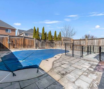 For Lease - 1330 Aldergrove Drive Unit# Basement, Oshawa, Ontario - Photo 2