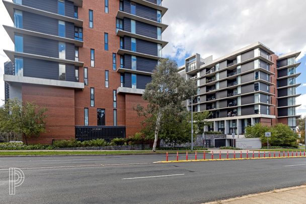 Contemporary living at Linq - Photo 1