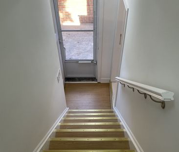 For Lease - 48 Torrens Avenue Unit# Upper, Toronto, Ontario - Photo 3