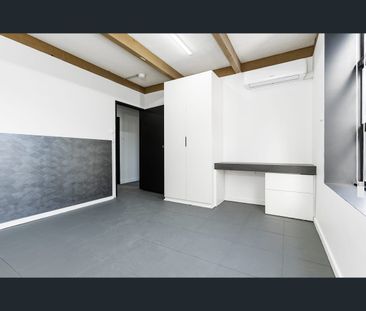 8/24 Hawthorn Road, Burwood East, Vic 3151 - Photo 1