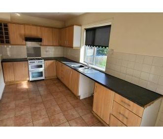 2 bedroom semi-detached house to rent - Photo 4