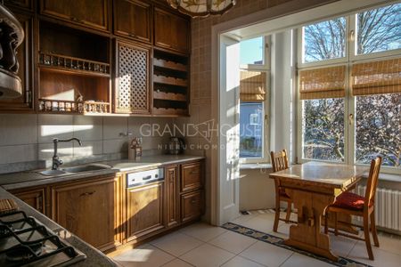 Na wynajem. Kawalerka 55 m - Photo 3