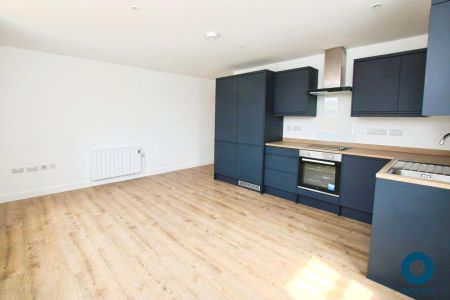 2 bedroom flat to rent - Photo 4