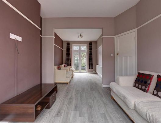 3 Bedroom Semi Detached To Let - Photo 1