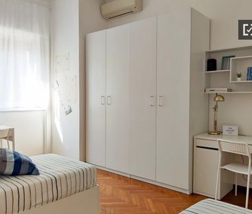 milan, Lombardy 20123 - Photo 3