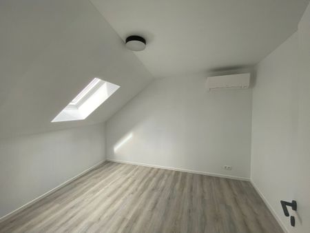 Gerenoveerde woning met stadstuin in centrum Hasselt. - Photo 4