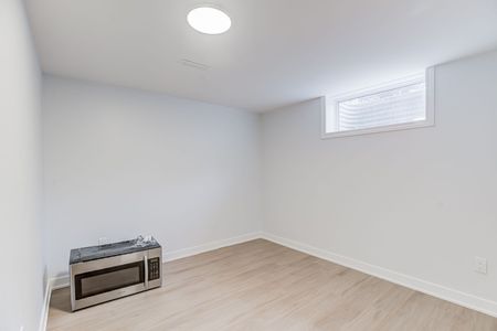 For Lease - 391 Targa Road Unit# Lower, Mississauga, Ontario - Photo 2