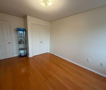 For Lease - 116 Orchard Hill (2nd Floor) Boulevard, Markham, Ontario - Photo 5