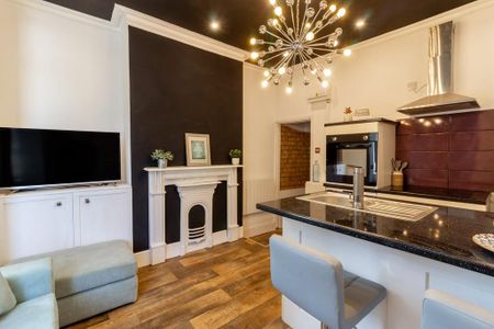 1 bedroom flat to rent - Photo 2