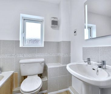 Ripley Close, Market Harborough - Photo 6