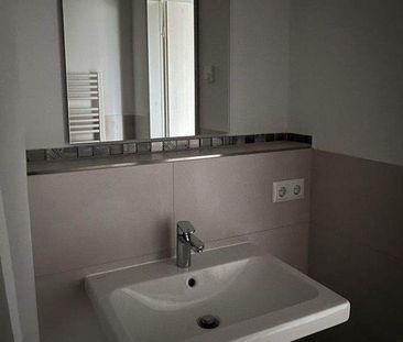 Erstbezug! Charmante Neubauwohnung mit Balkon, schicker EBK und Lift! - Photo 3