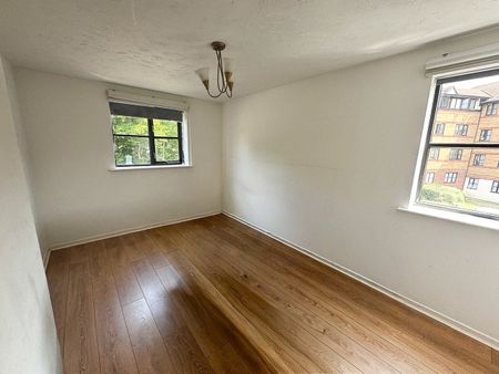 2 Bed Flat, Somerset Hall, N17 - Photo 3