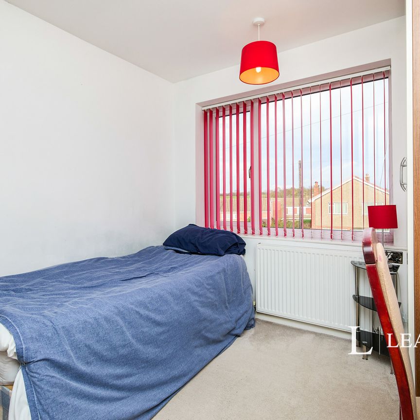 4 bedroom house to rent Gedling Road, Arnold, Nottingham, Nottinghamshire, NG5 - Photo 1